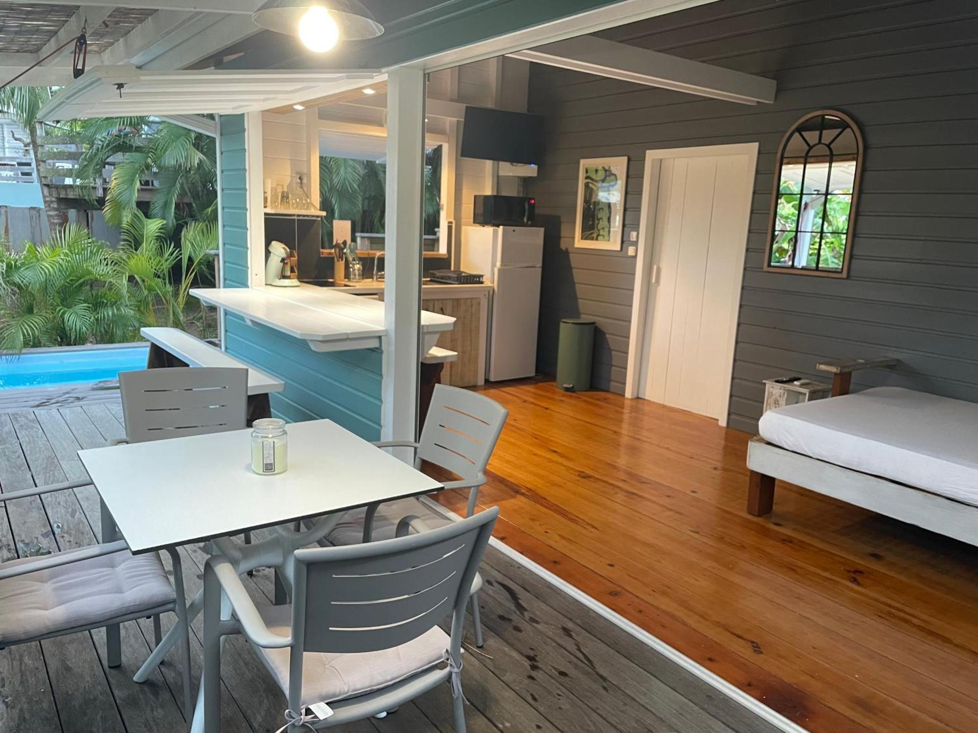 Tres Joli Bungalow Et Sa Petite Piscine Privee Riviere-Salee Εξωτερικό φωτογραφία
