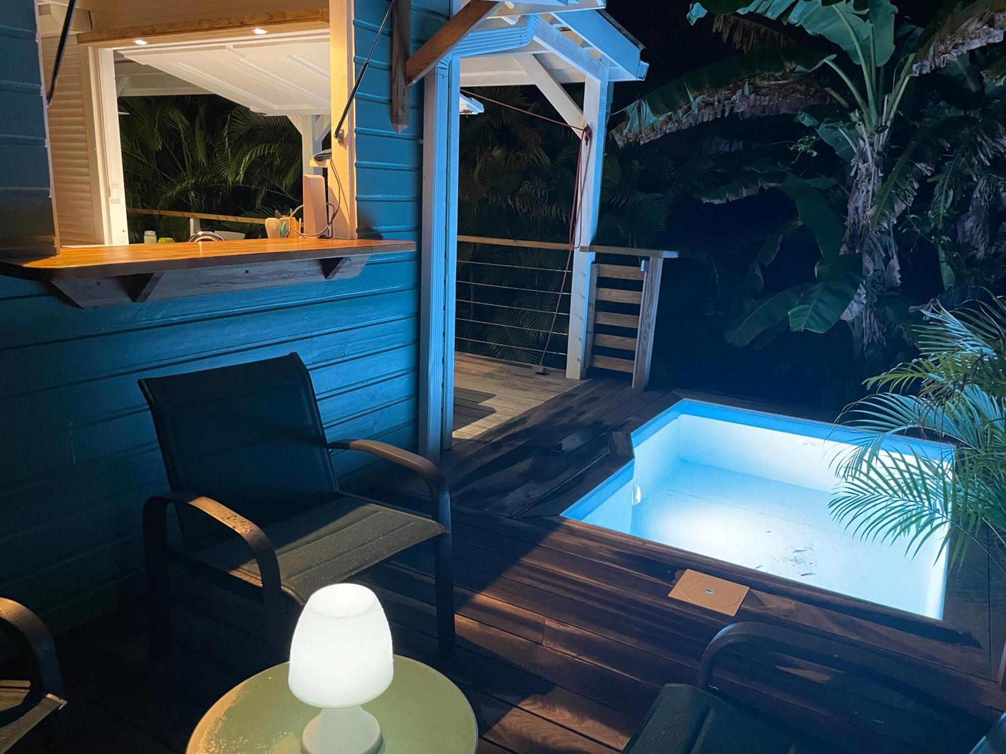 Tres Joli Bungalow Et Sa Petite Piscine Privee Riviere-Salee Εξωτερικό φωτογραφία